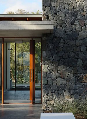 Pedra Caco Bossa Nero